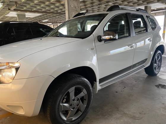 RENAULT DUSTER 2.0 TECH ROAD 4X2 16V FLEX 4P AUTOMÁTICO
